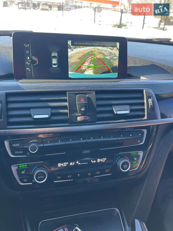 Седан BMW 3 Series 2017 в Первомайську