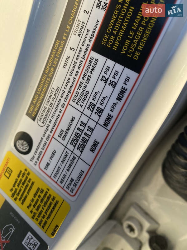 Седан BMW 3 Series 2017 в Первомайську