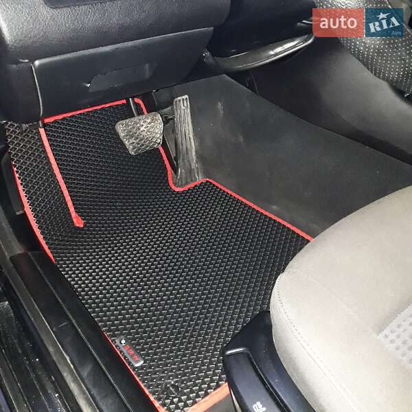 Универсал BMW 3 Series 2004 в Тарутине