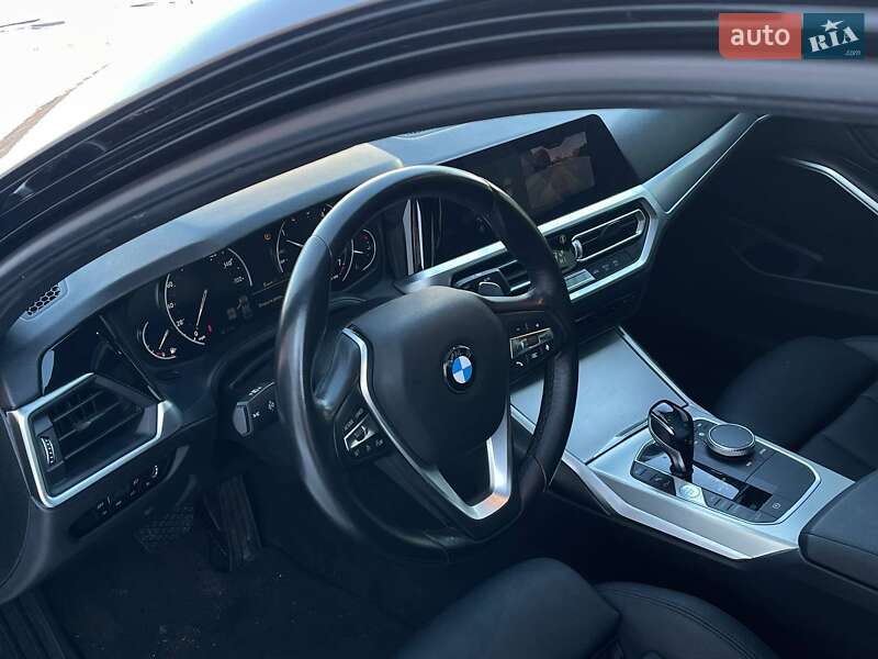 Седан BMW 3 Series 2020 в Киеве фото 4 Седан BMW 3 Series 2020 в Киеве