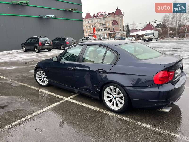 Седан BMW 3 Series 2008 в Киеве