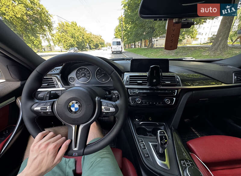 Седан BMW 3 Series 2017 в Луцке