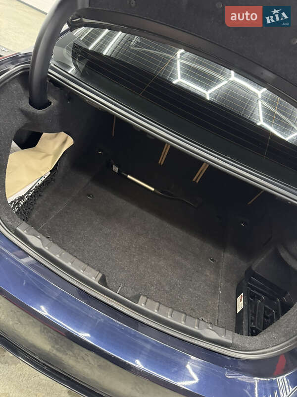 Седан BMW 3 Series 2013 в Ужгороде фото 82 Седан BMW 3 Series 2013 в Ужгороде