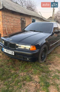 Седан BMW 3 Series 1994 в Кропивницькому
