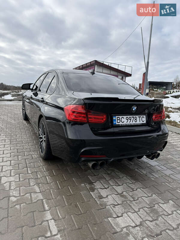 Седан BMW 3 Series 2013 в Львове