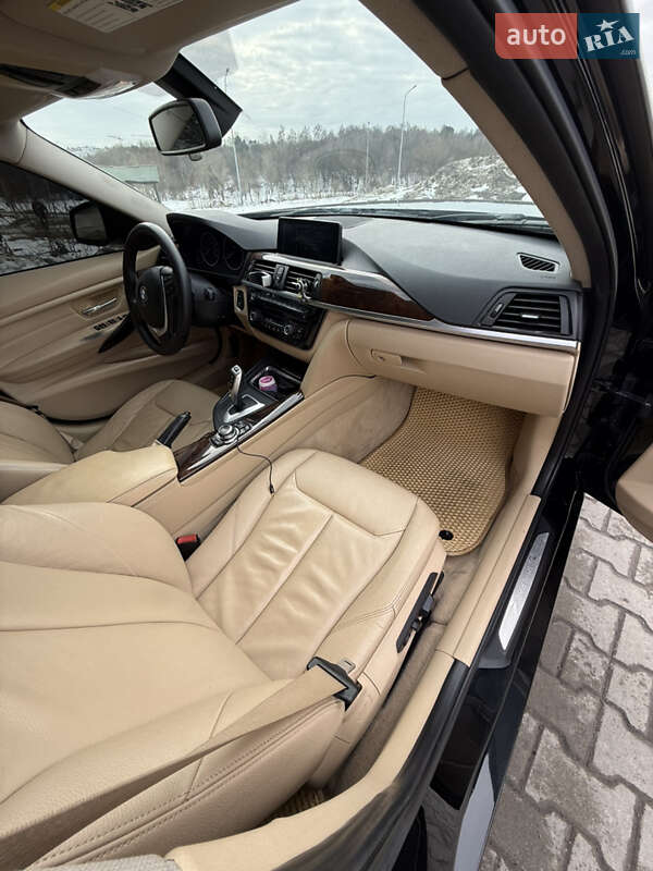 Седан BMW 3 Series 2013 в Львове