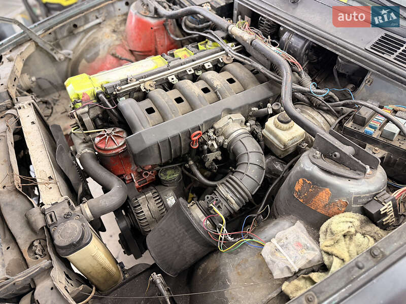 Седан BMW 3 Series 1985 в Киеве