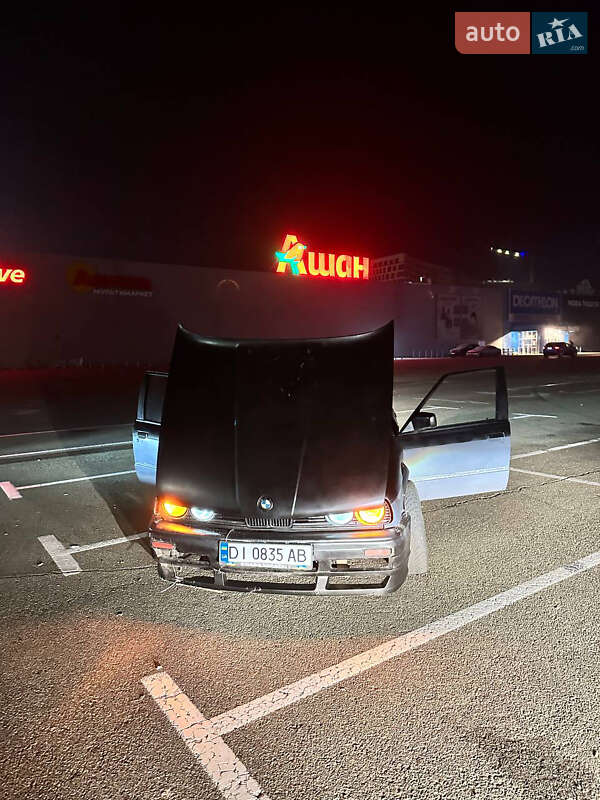 Седан BMW 3 Series 1985 в Киеве