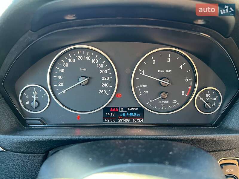 Седан BMW 3 Series 2012 в Львове