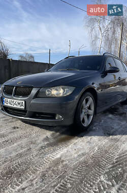 Универсал BMW 3 Series 2005 в Калиновке