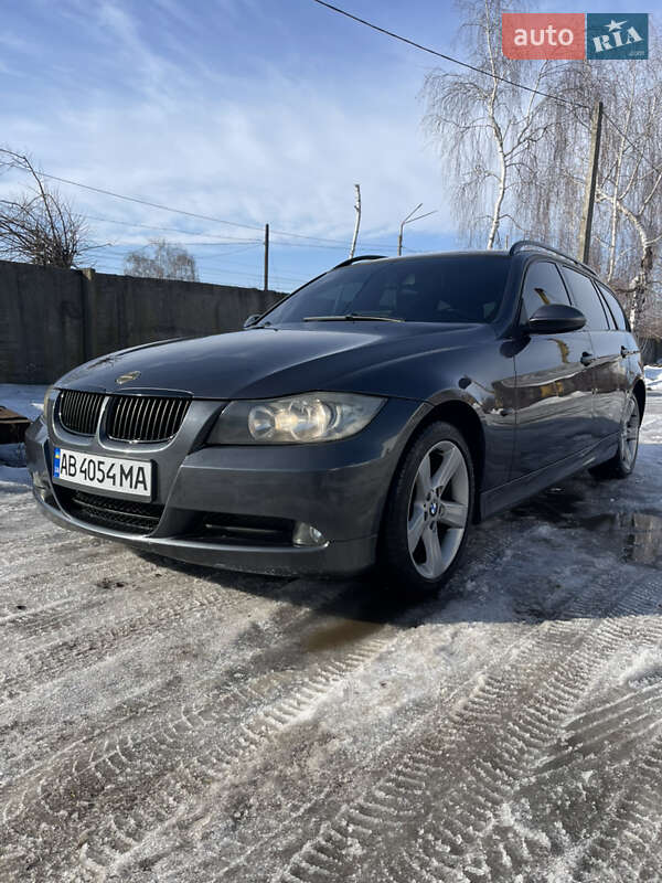 BMW 3 Series 2005