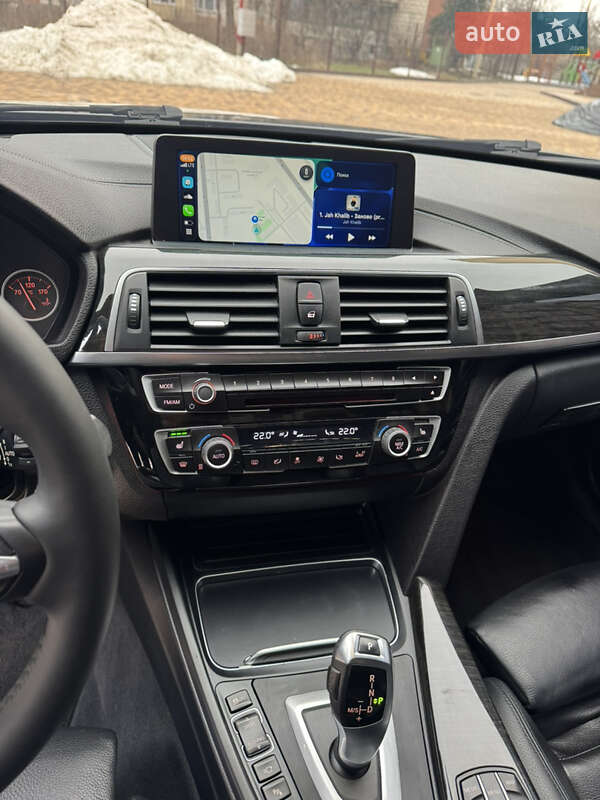 Седан BMW 3 Series 2018 в Измаиле