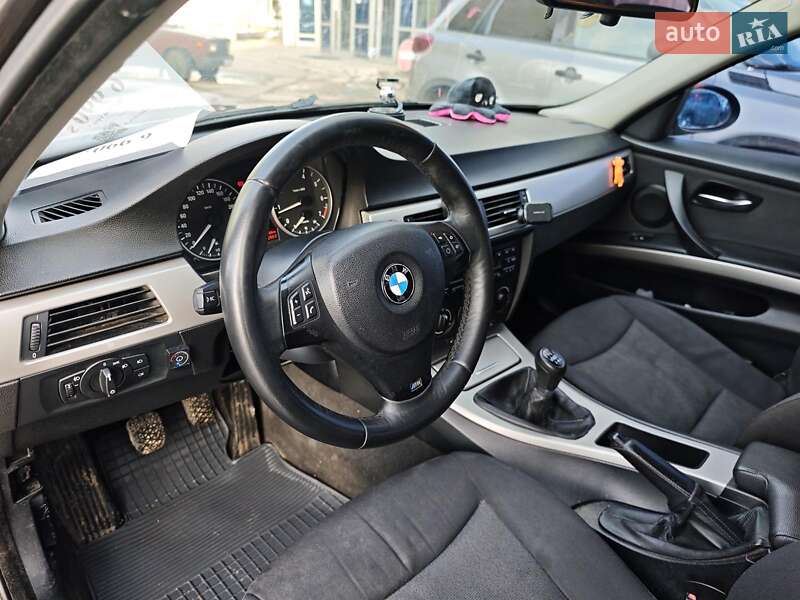 Седан BMW 3 Series 2007 в Харькове