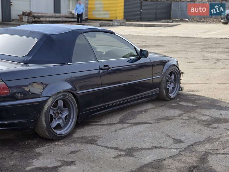 Кабриолет BMW 3 Series 2002 в Кривом Роге