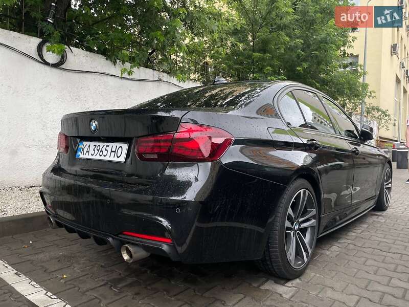 Седан BMW 3 Series 2012 в Киеве