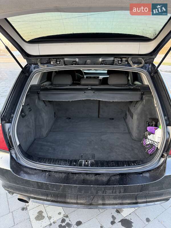 Универсал BMW 3 Series 2011 в Мостиске