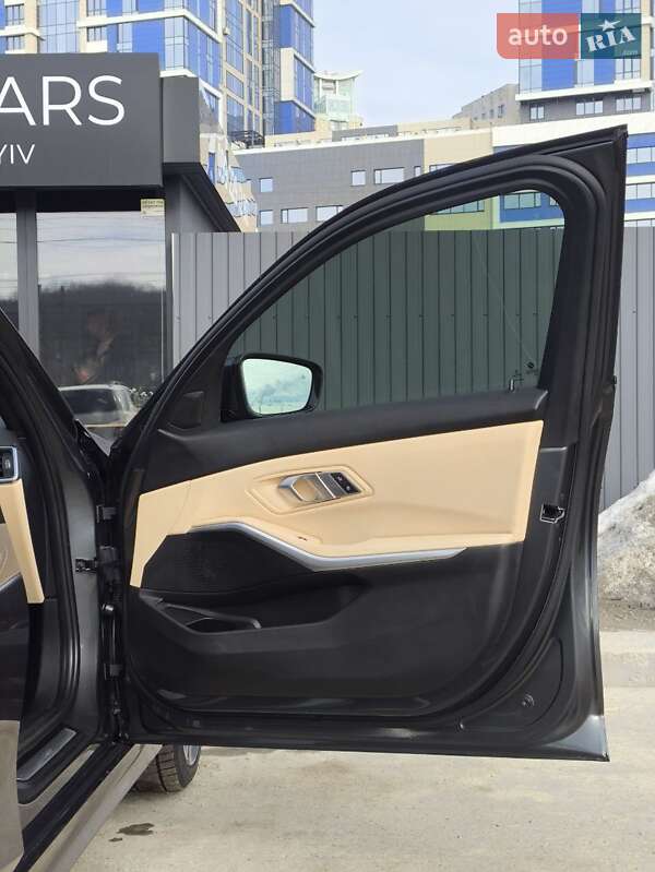 Седан BMW 3 Series 2019 в Киеве фото 40 Седан BMW 3 Series 2019 в Киеве