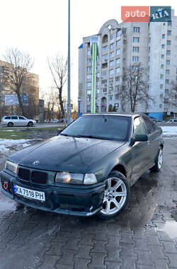 Седан BMW 3 Series 1994 в Києві