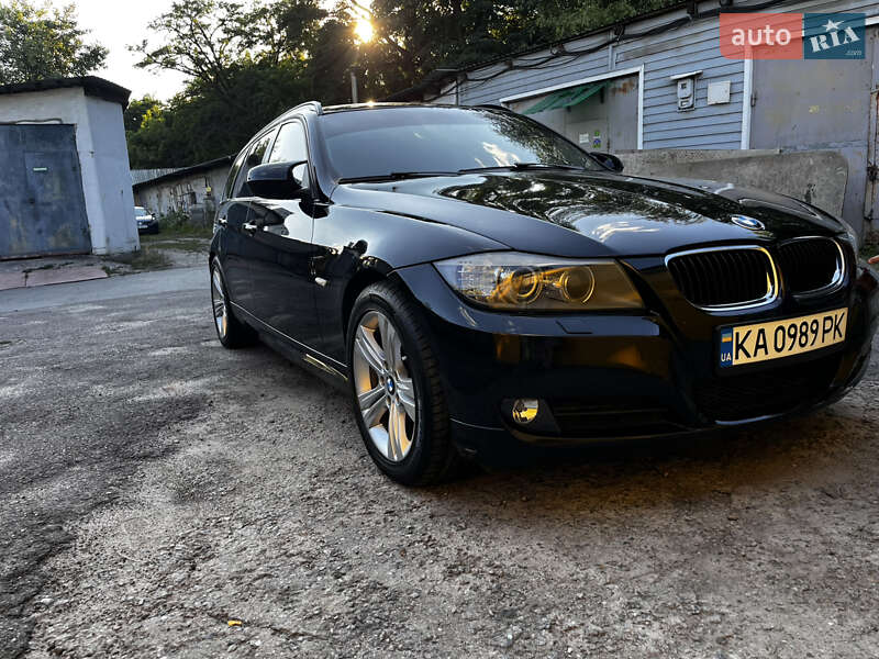 Универсал BMW 3 Series 2010 в Киеве фото 10 Универсал BMW 3 Series 2010 в Киеве