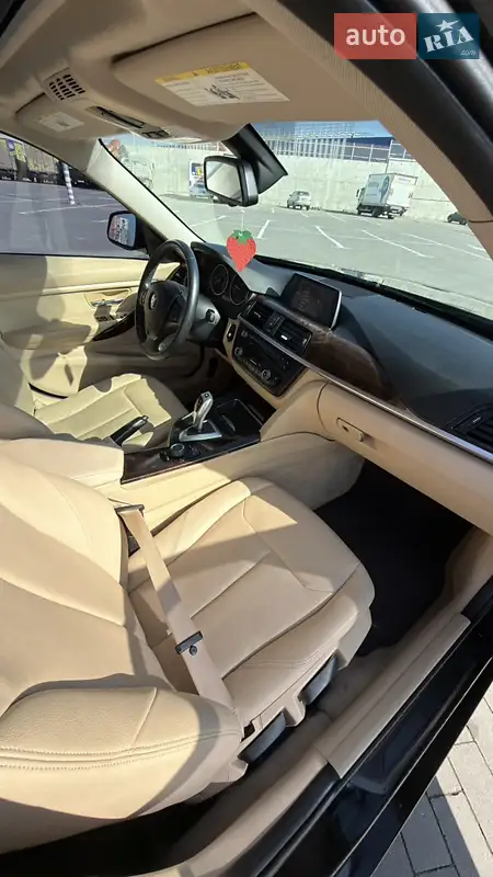 BMW 3 Series 2014 VIN WBA3B1G57ENS81221 фото оголошення 17 з 118