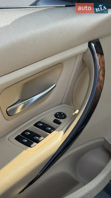 BMW 3 Series 2014 VIN WBA3B1G57ENS81221 фото оголошення 28 з 118