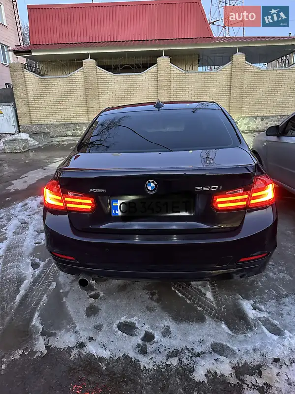 BMW 3 Series 2015 VIN WBA3C3G57FNT52072 фото оголошення 4 з 68