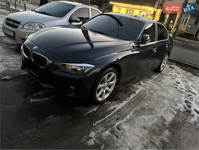 BMW 3 Series 2015 VIN WBA3C3G57FNT52072 фото оголошення 8 з 68