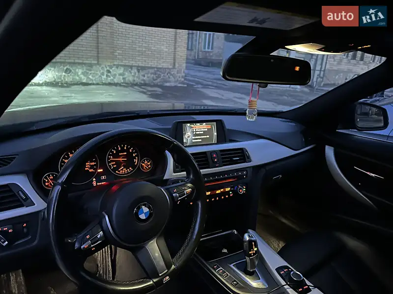 BMW 3 Series 2015 VIN WBA3C3G57FNT52072 фото оголошення 16 з 68