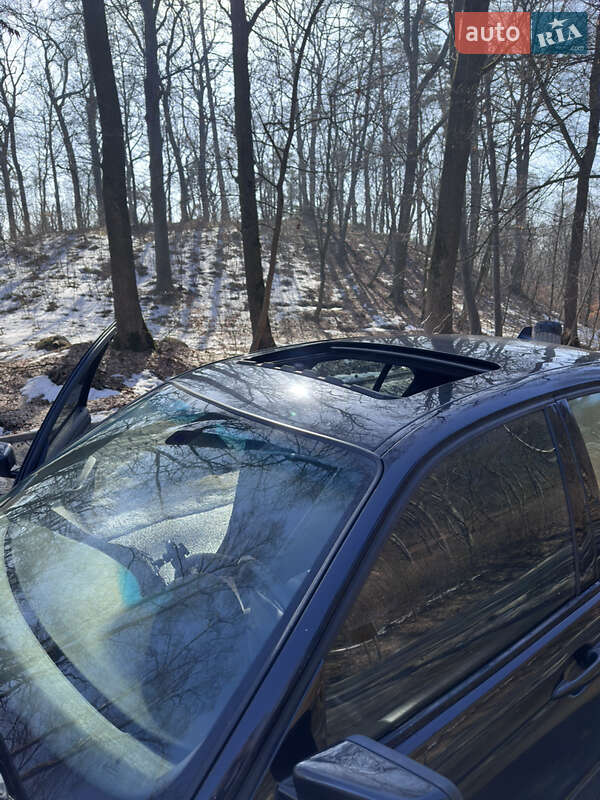 Седан BMW 3 Series 2001 в Львове