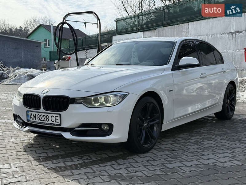 Седан BMW 3 Series 2012 в Киеве