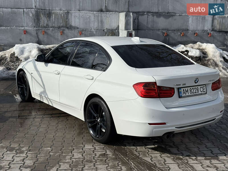 Седан BMW 3 Series 2012 в Киеве