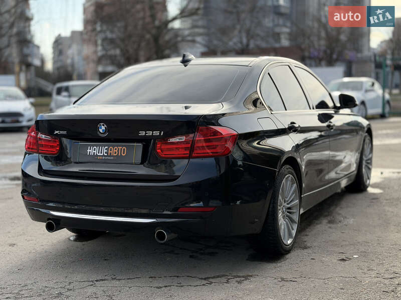 Седан BMW 3 Series 2015 в Шептицькому