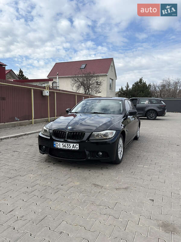 Седан BMW 3 Series 2009 в Одессе
