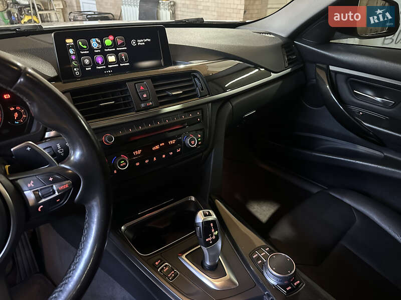 Седан BMW 3 Series 2014 в Киеве