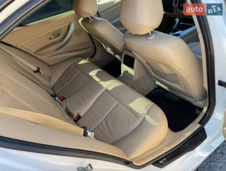 Седан BMW 3 Series 2012 в Днепре