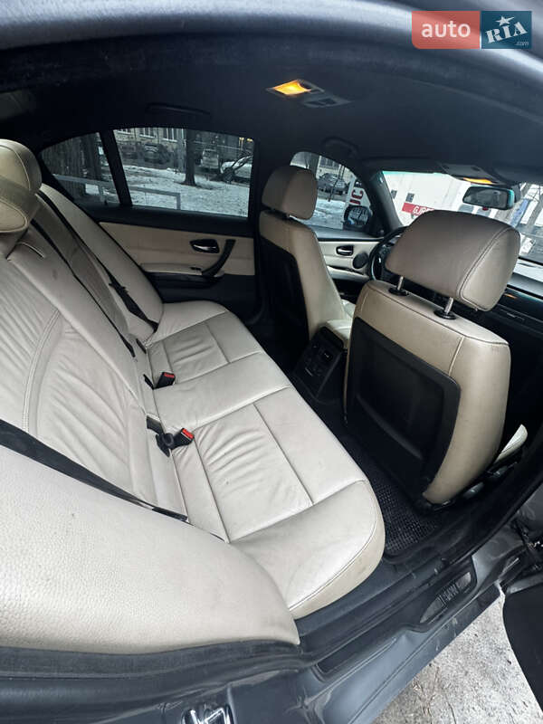 Седан BMW 3 Series 2008 в Киеве