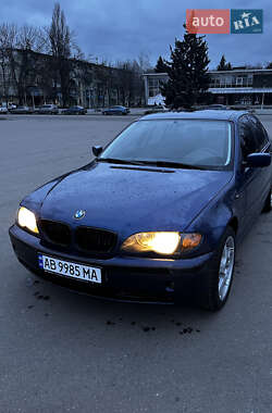 Седан BMW 3 Series 2004 в Першотравенську