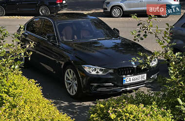 Седан BMW 3 Series 2012 в Черкасах