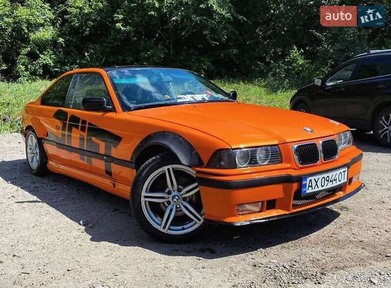 Купе BMW 3 Series 1994 в Киеве