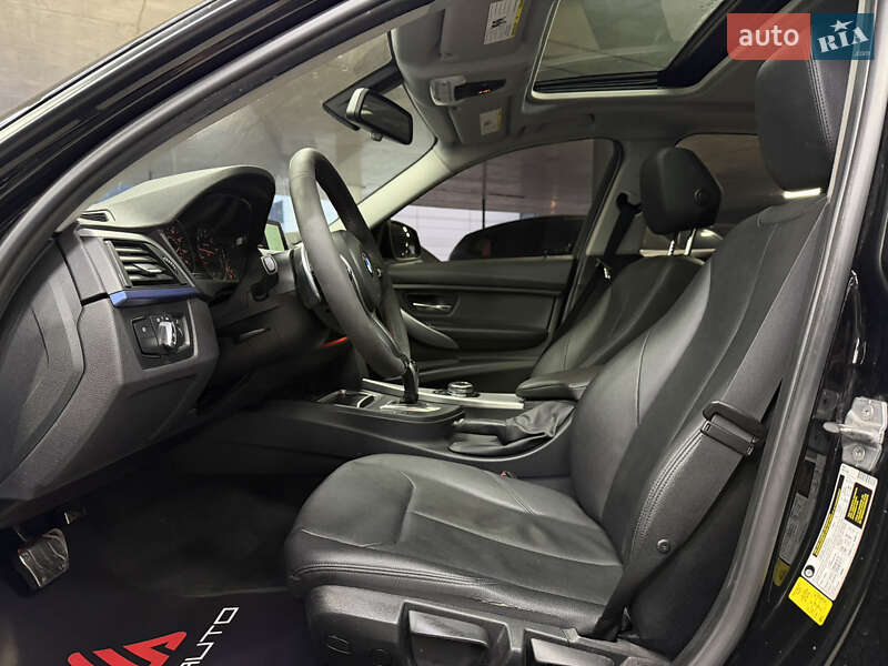 Седан BMW 3 Series 2016 в Одессе
