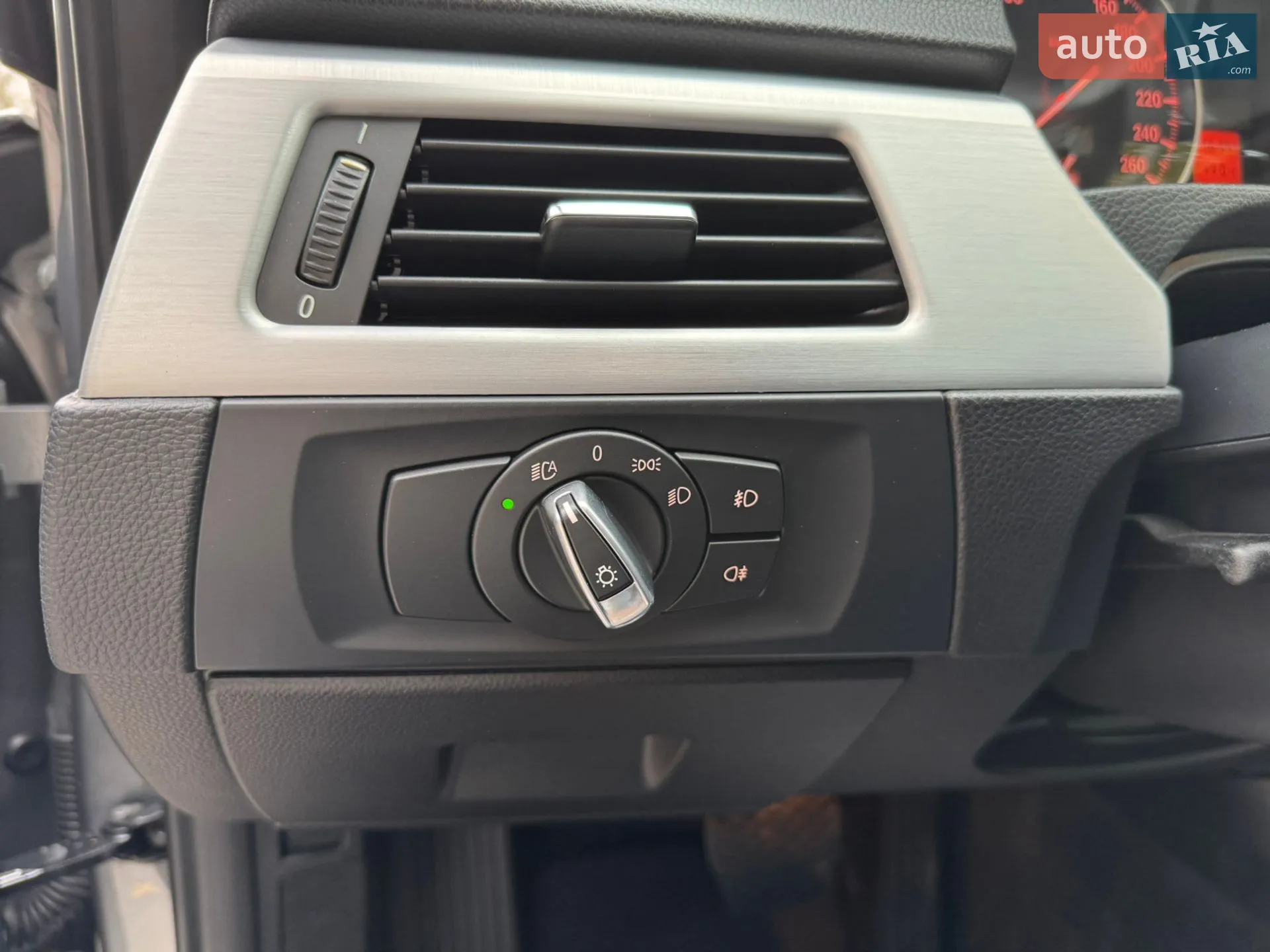 2010 BMW 3er - мініатюра 31