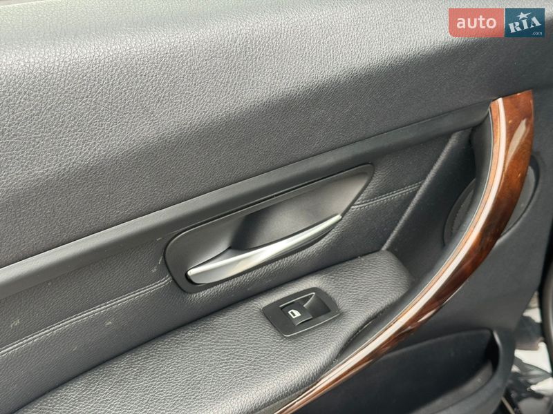 Седан BMW 3 Series 2014 в Киеве
