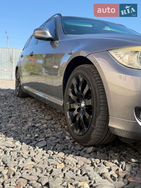 Универсал BMW 3 Series 2010 в Мукачево