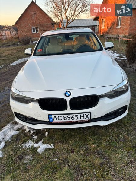 Седан BMW 3 Series 2016 в Маневичах