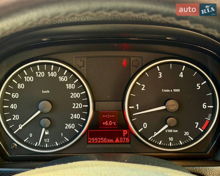 Седан BMW 3 Series 2005 в Киеве