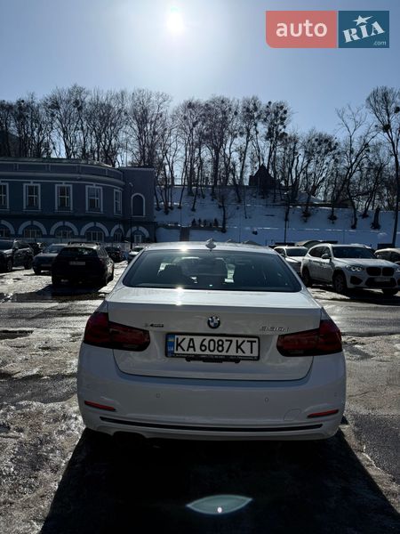 Седан BMW 3 Series 2018 в Киеве