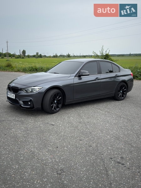 Седан BMW 3 Series 2018 в Бердичеві