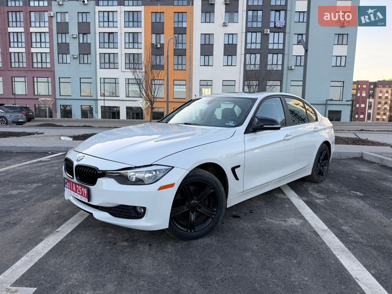 Седан BMW 3 Series 2013 в Ровно