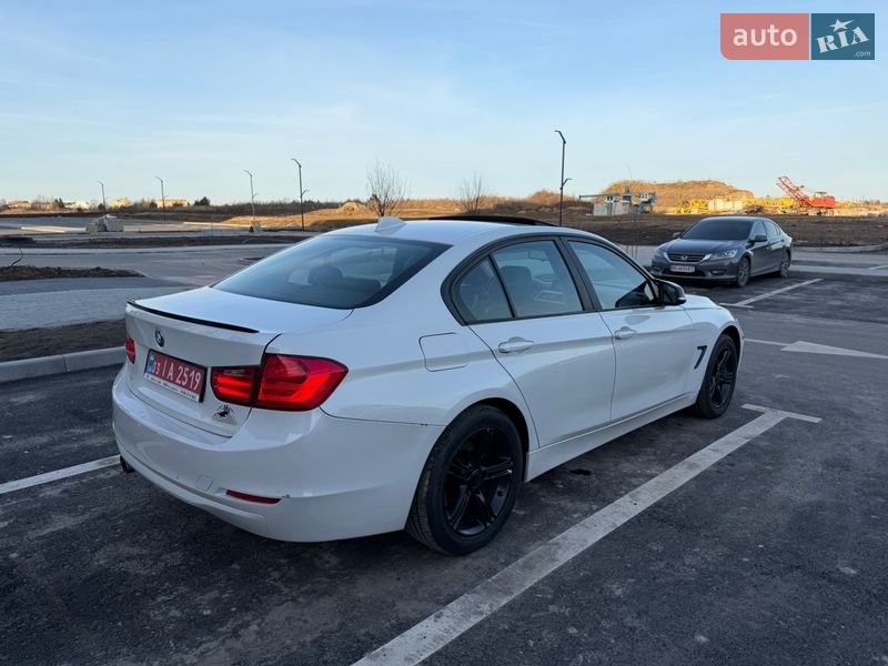 Седан BMW 3 Series 2013 в Ровно