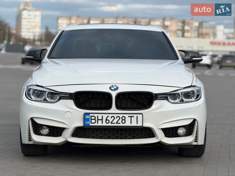Седан BMW 3 Series 2016 в Одессе